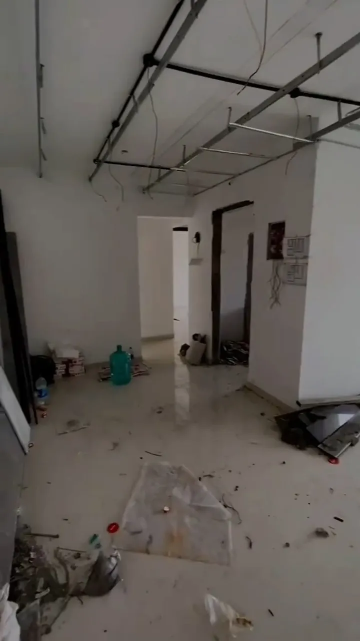 Interior showcase edit